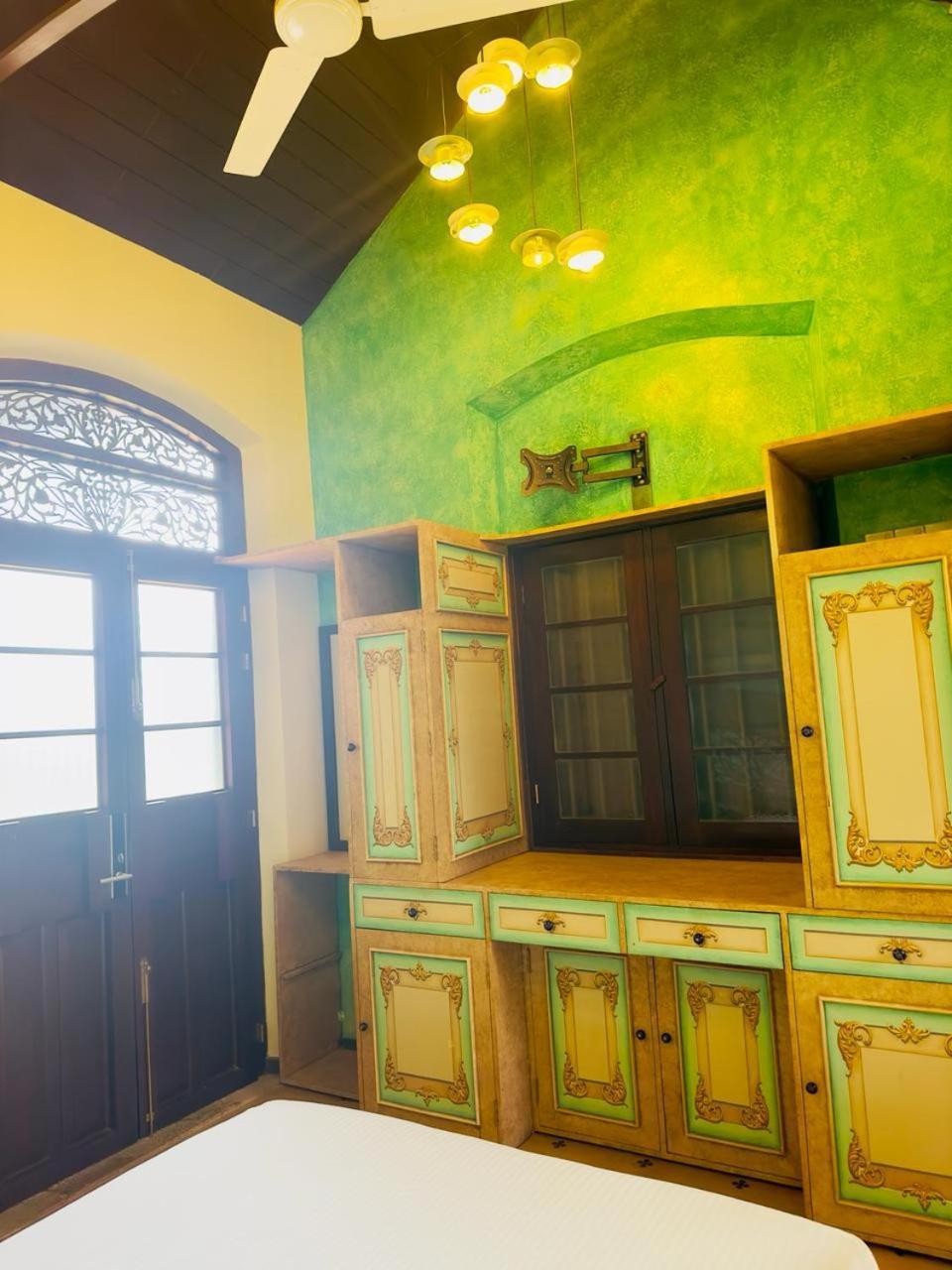 The Kabok Villa By Vivanya Ambalangoda  Eksteriør bilde